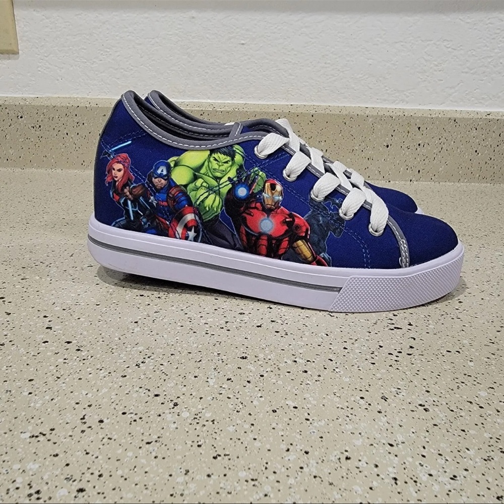 Heelys Blue Marvel Avengers Wheeled Skate Shoes